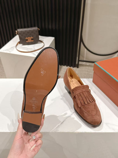 LP Pennan Fringe Burnt Clay Suede 564802