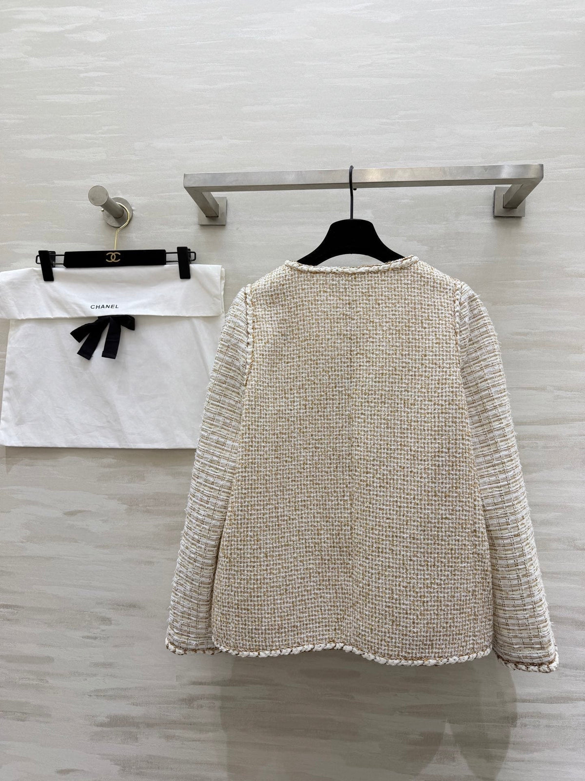 CC 26s Cruise Jacket Beige Tweed Weave & Gold Thread