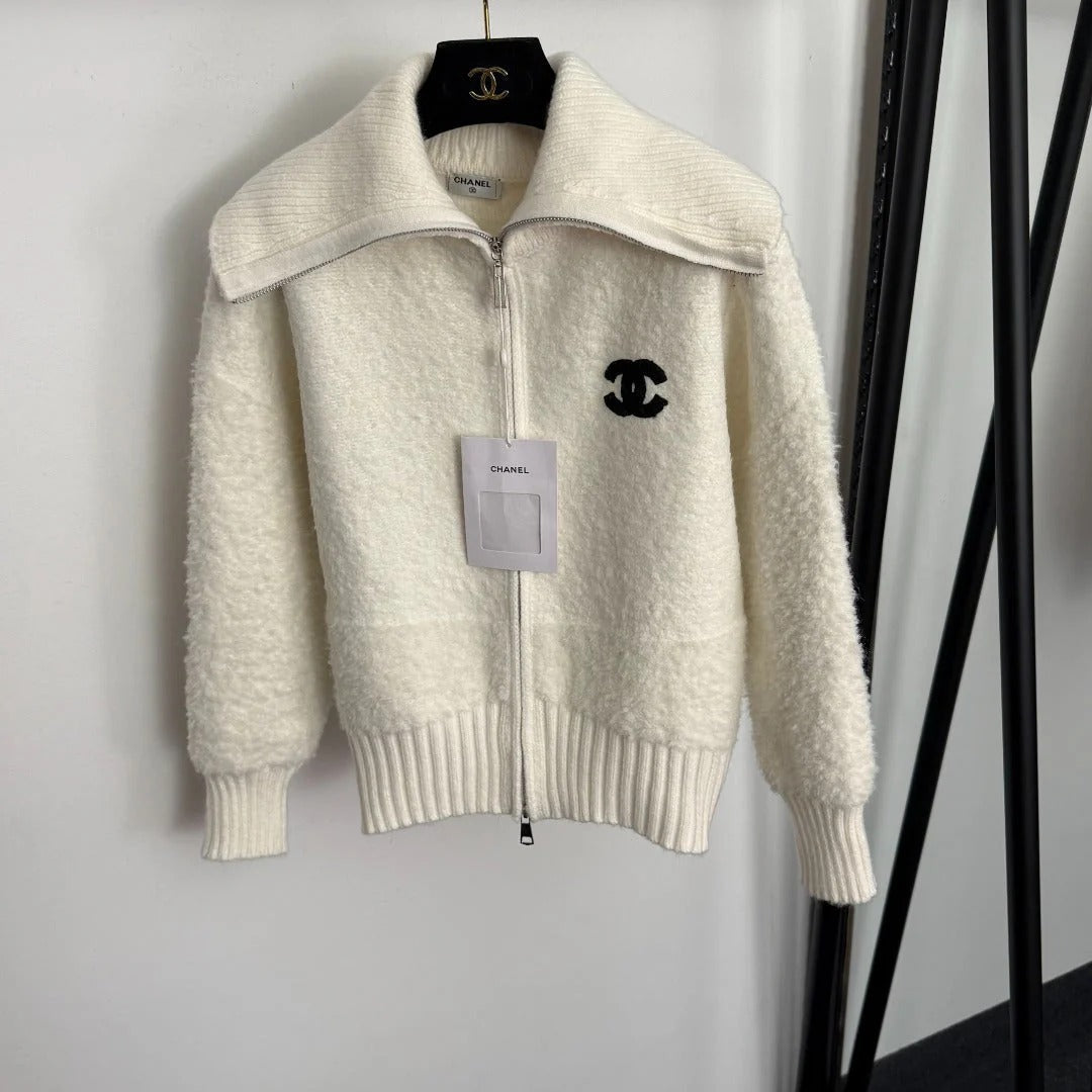 CHANEL 25S CARDIGAN 561