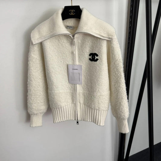 CHANEL 25S CARDIGAN 561