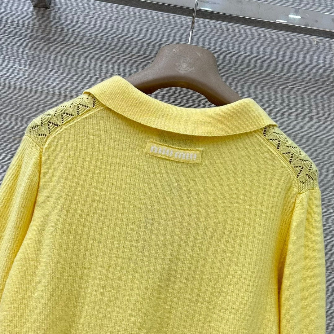 MIUMIU SWEATER STYLE 757