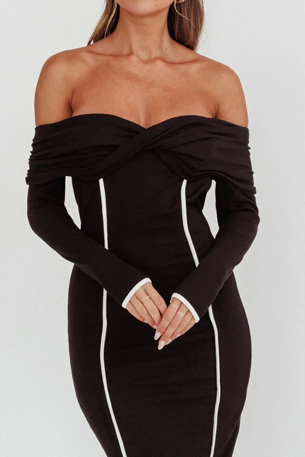Genesis Off-Shoulder Long Sleeve Maxi Dress Black