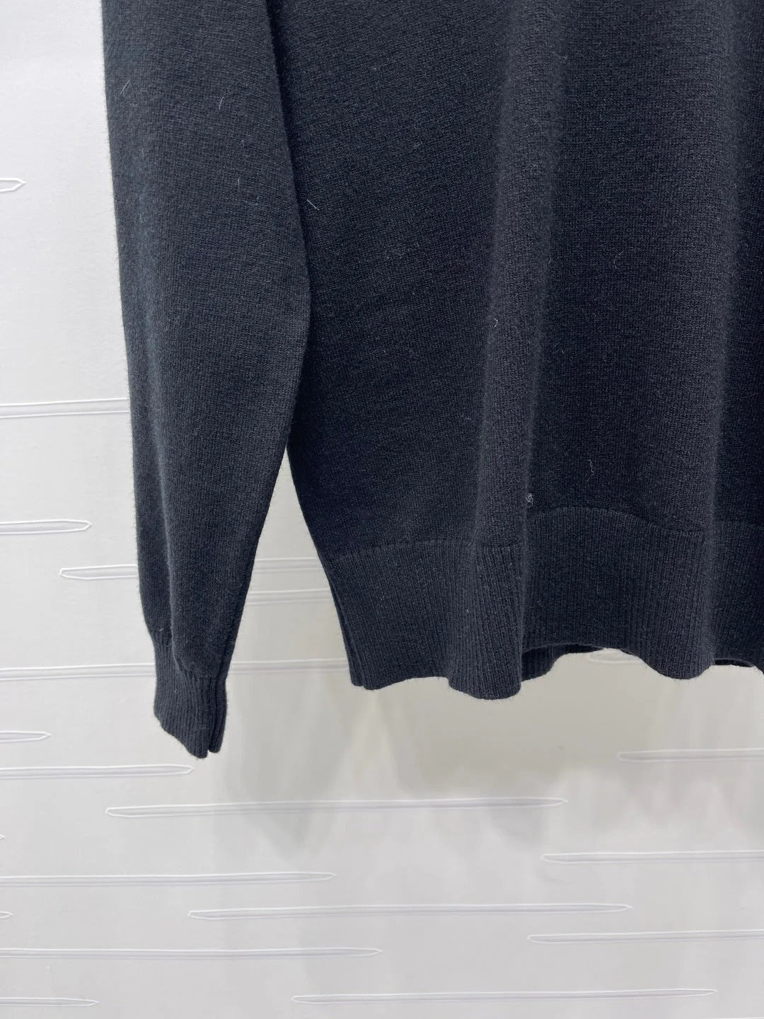 MIUMIU LACE-COLLAR SWEATER STYLE 816