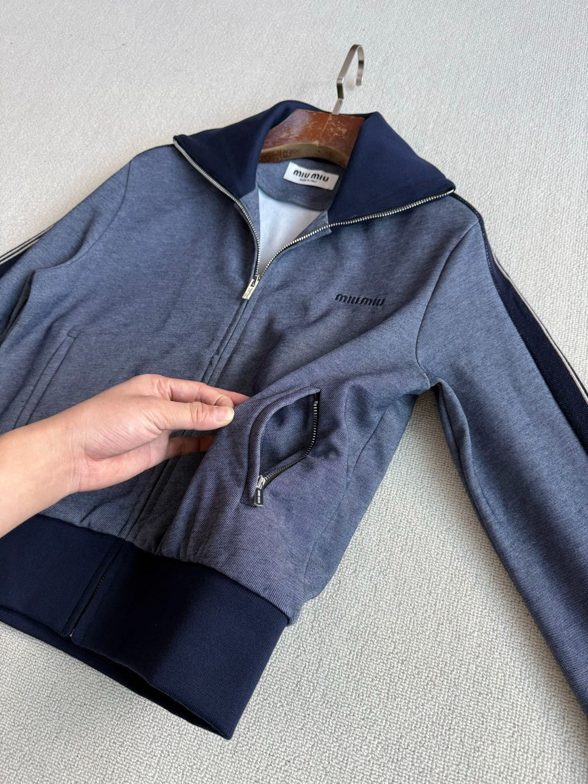 MIUMIU JACKET STYLE 589