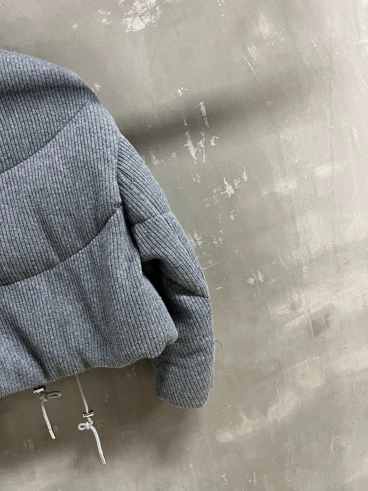 MIUMIU DOWN JACKET STYLE 689