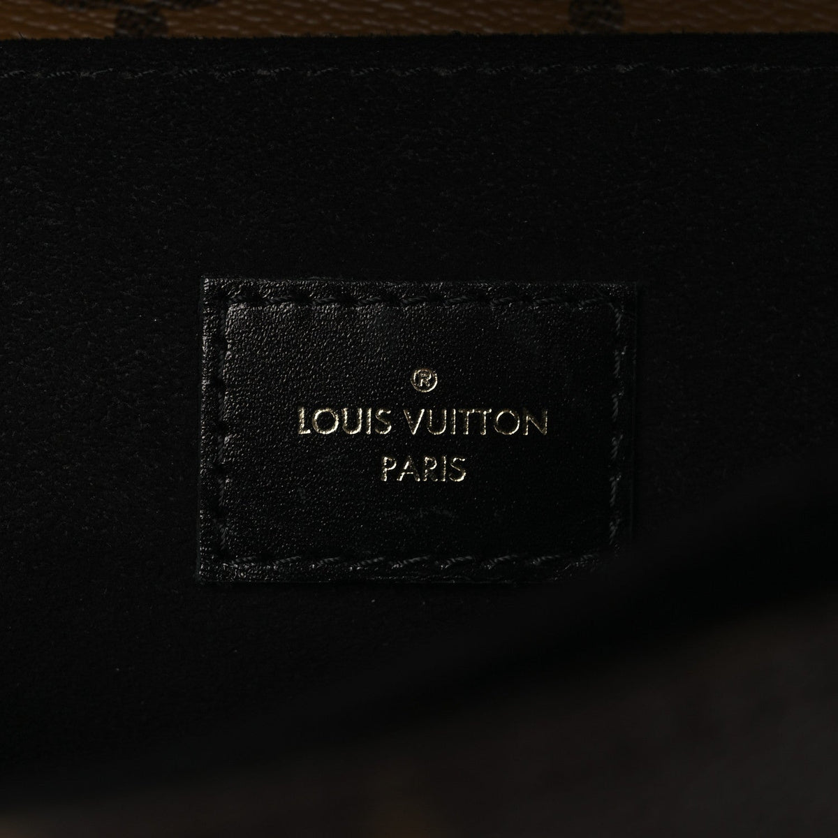 Reverse Monogram Pochette Metis