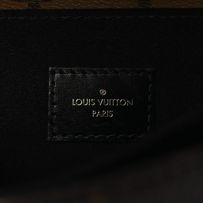 Reverse Monogram Pochette Metis
