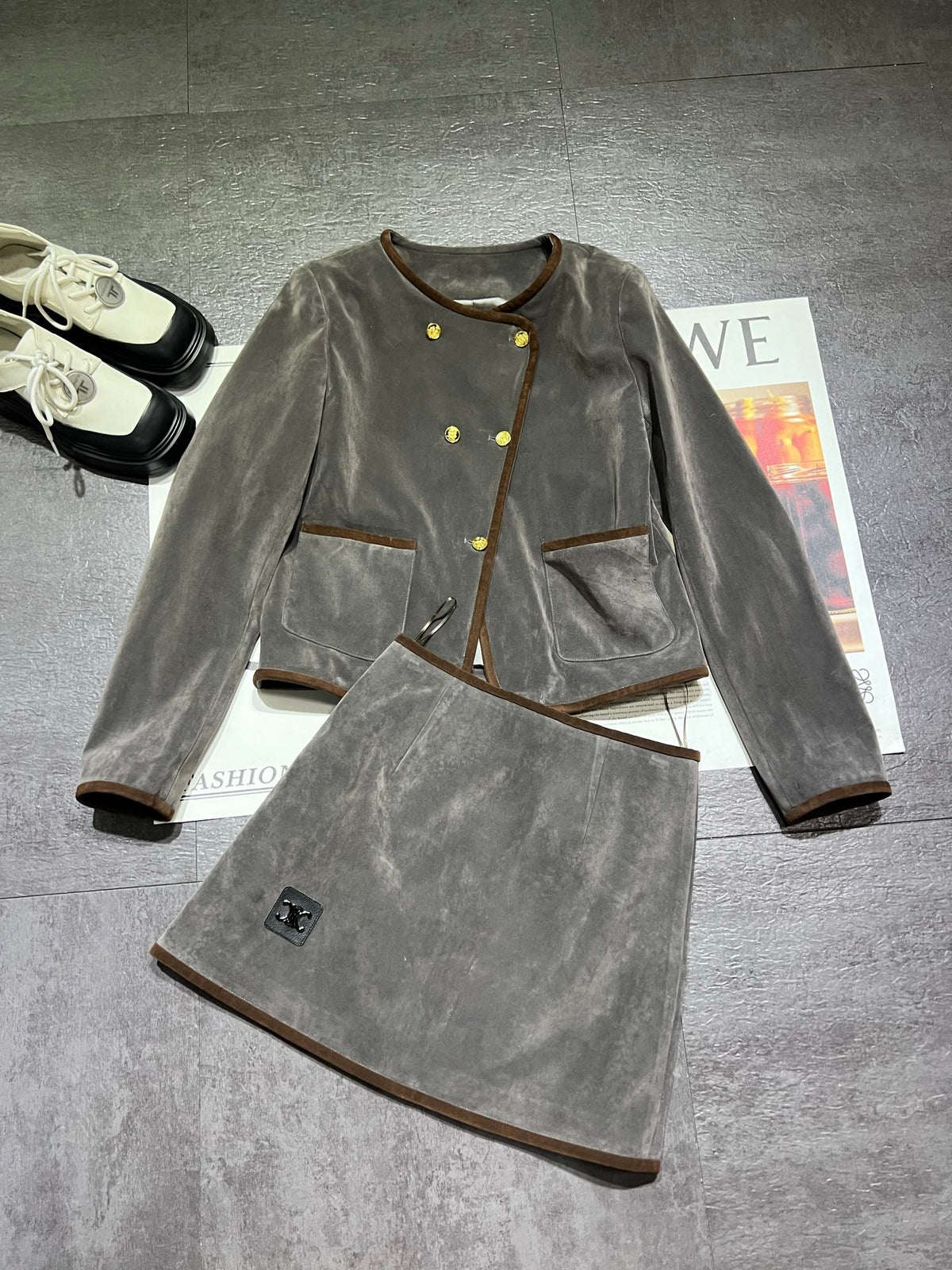 Celine 26ss Short Jacket + A-Line High-Waisted Skirt Set Gray in Suede 189584