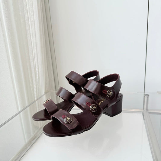 Chanel 26 Turnlock 40 Burgundy Sandal Heels in Lambskin 597400