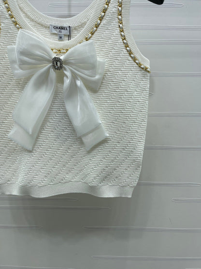 CC 26 Spring/Summer Top White Wool Yarn 343440