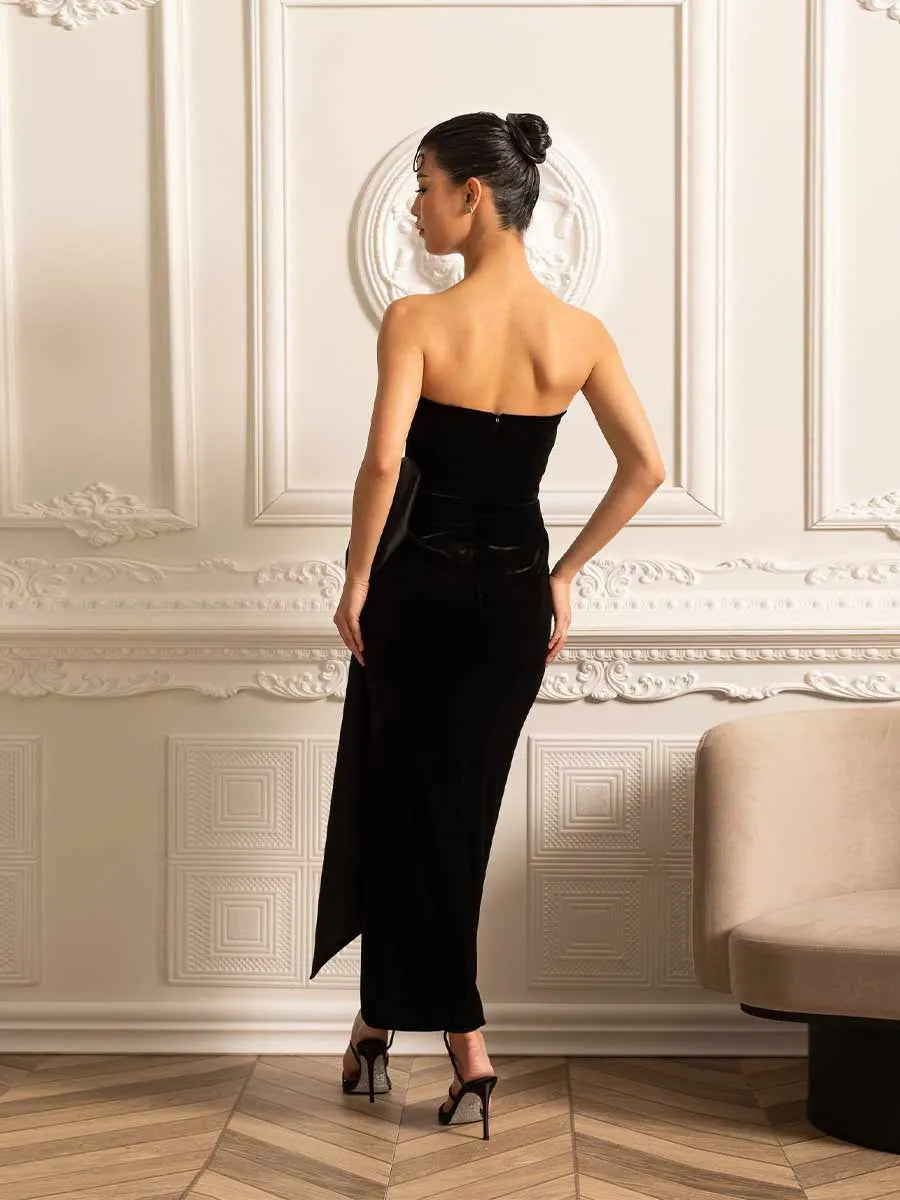 Veda Elegant Strapless Maxi Dress