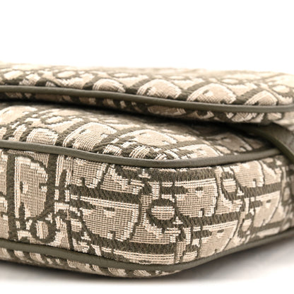 Oblique Saddle Triple Pouch Green