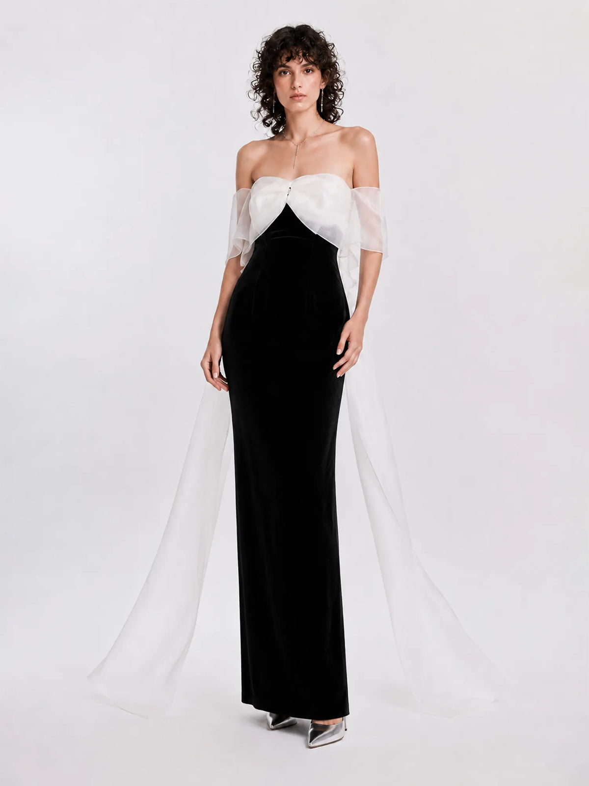 Rafaela Elegant Bow Strapless Maxi Dress