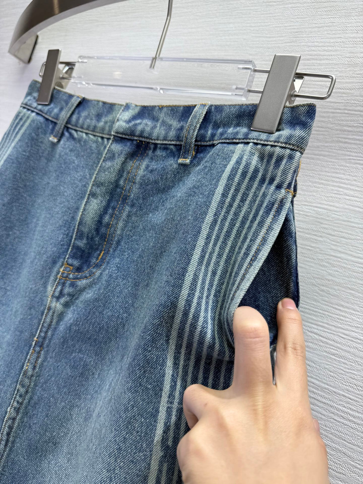 CD 25SS Laser Printed Stripe Pattern Denim Skirt Blue Cotton 306525
