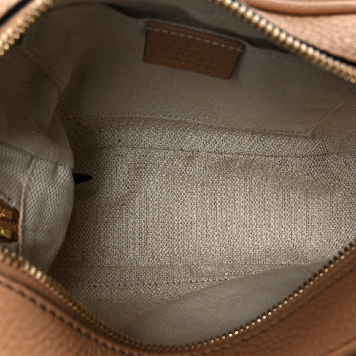 Pebbled Calfskin Small Soho Disco Bag Camelia