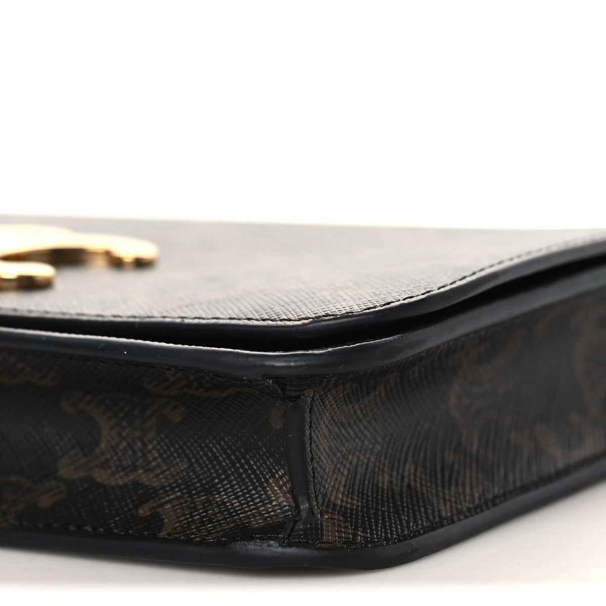 Triomphe Canvas Multipochette Tan