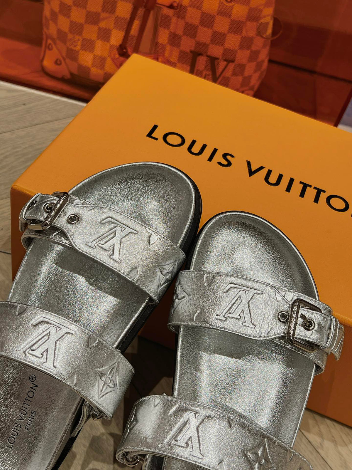 LV 2025 Monogram-embossed Silver Metallic Calfskin Sandal 437407