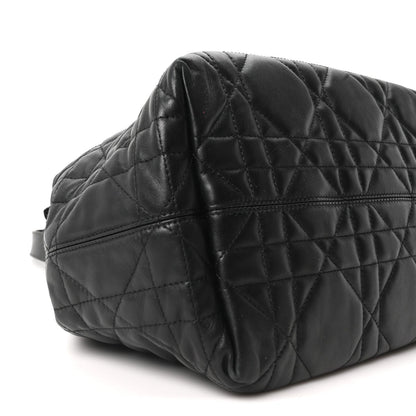 Calfskin Macrocannage Medium Toujours Black