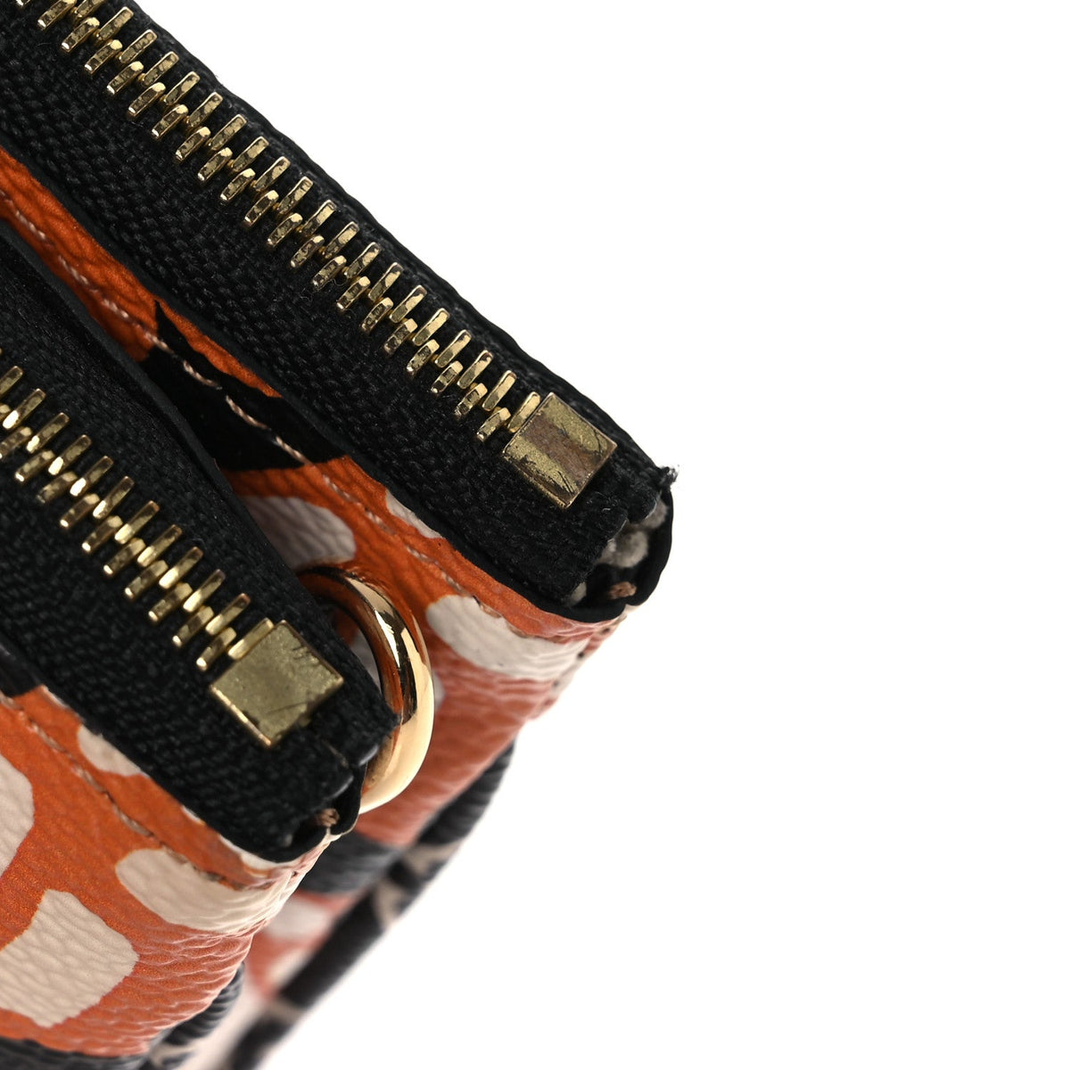 Monogram Giant Crafty Double Zip Pochette Creme Caramel