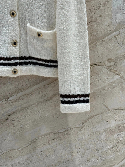 CHANEL 25S CARDIGAN 301