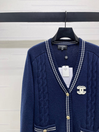 CHANEL 26 PREPPY CABLE KNIT DARK BLUE CARDIGAN 335374