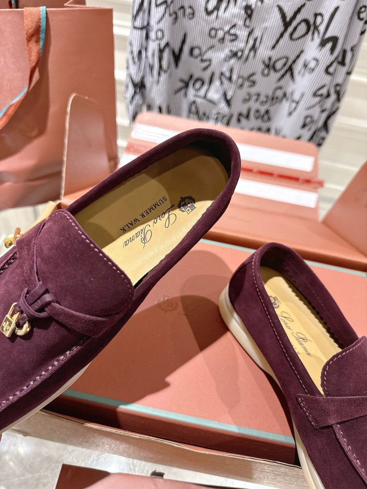 LP Summer Charms Walk Loafers Burgundy Suede 565853