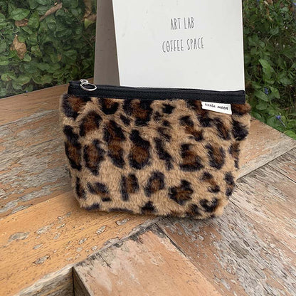 Vintage Leopard Print Portable Cosmetic Bag