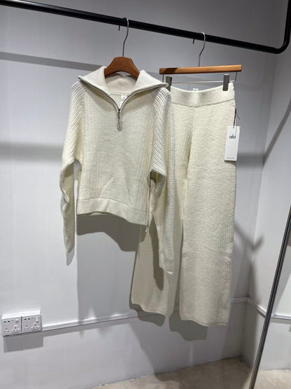 Alo Yoga Cashmere Plush Waffle