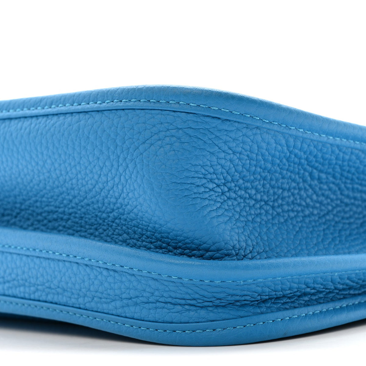 Taurillon Clemence EVELYNE III PM Bleu Frida