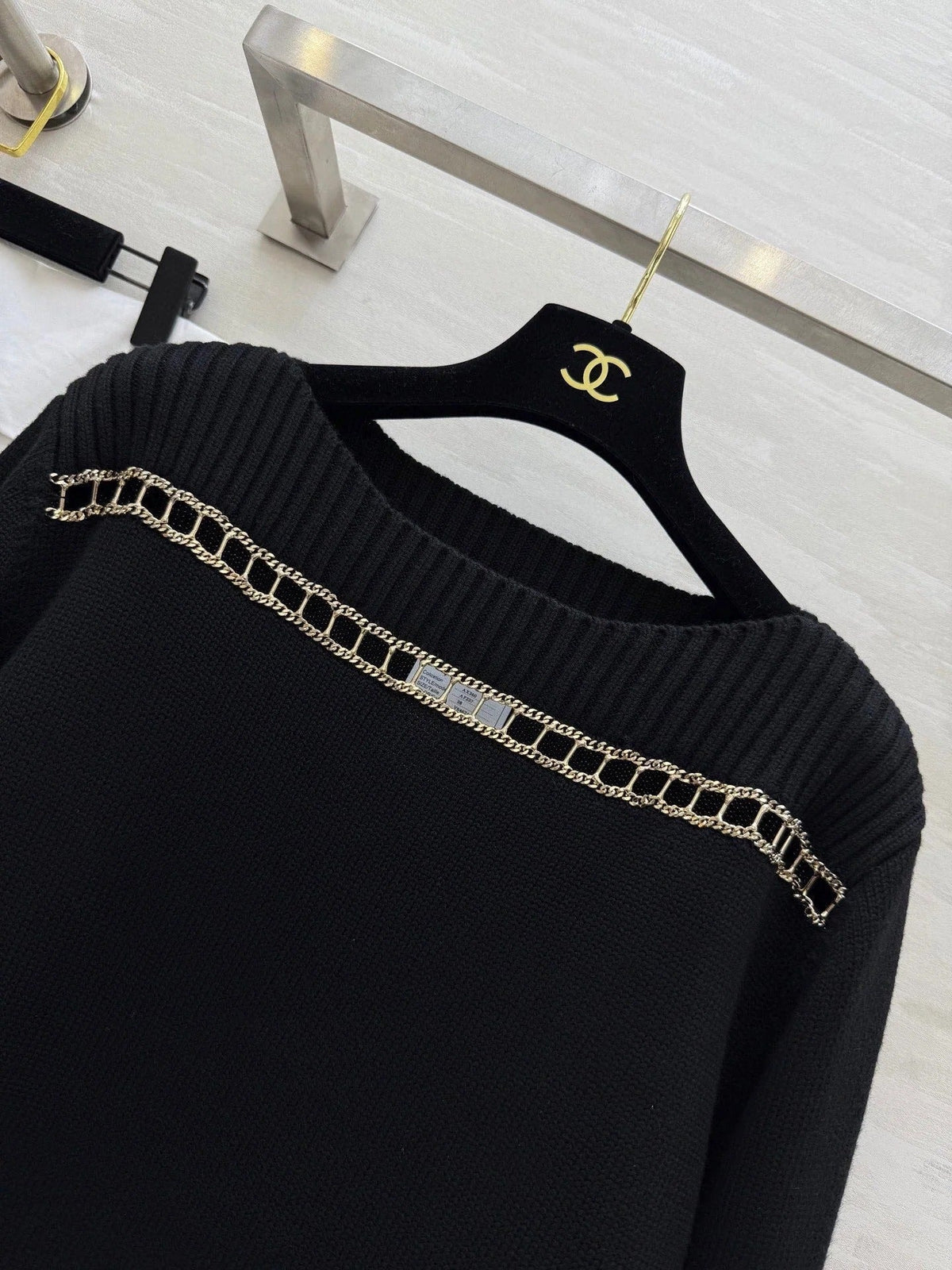 CHANEL 25S SWEATER 470