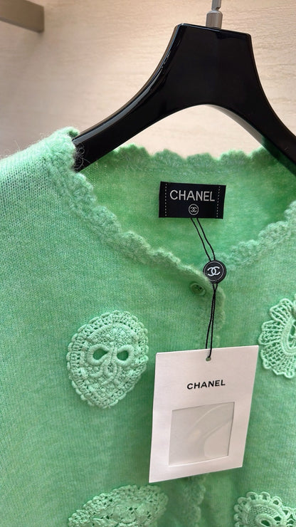 CHANEL MINT GREEN KNIT TOP