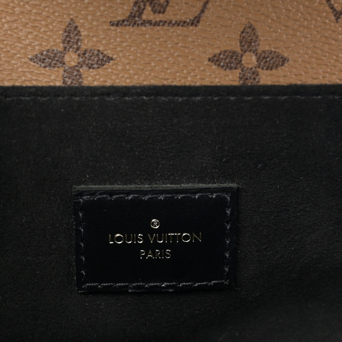 Reverse Monogram Pochette Metis