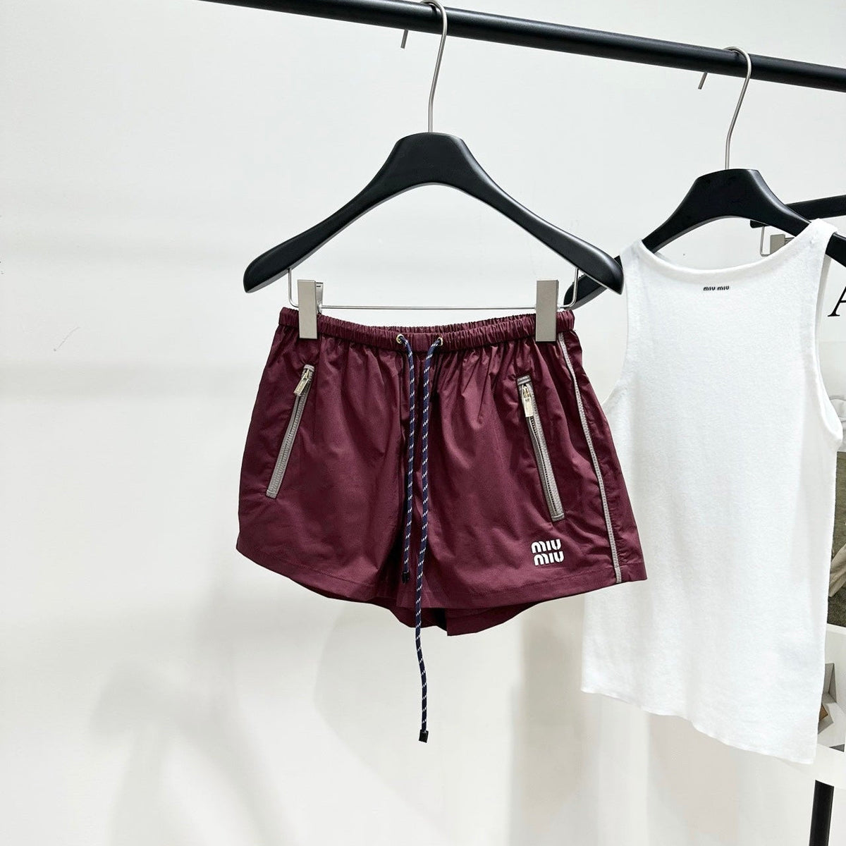 Miu Shorts Burgundy Windproof Fabric 349727