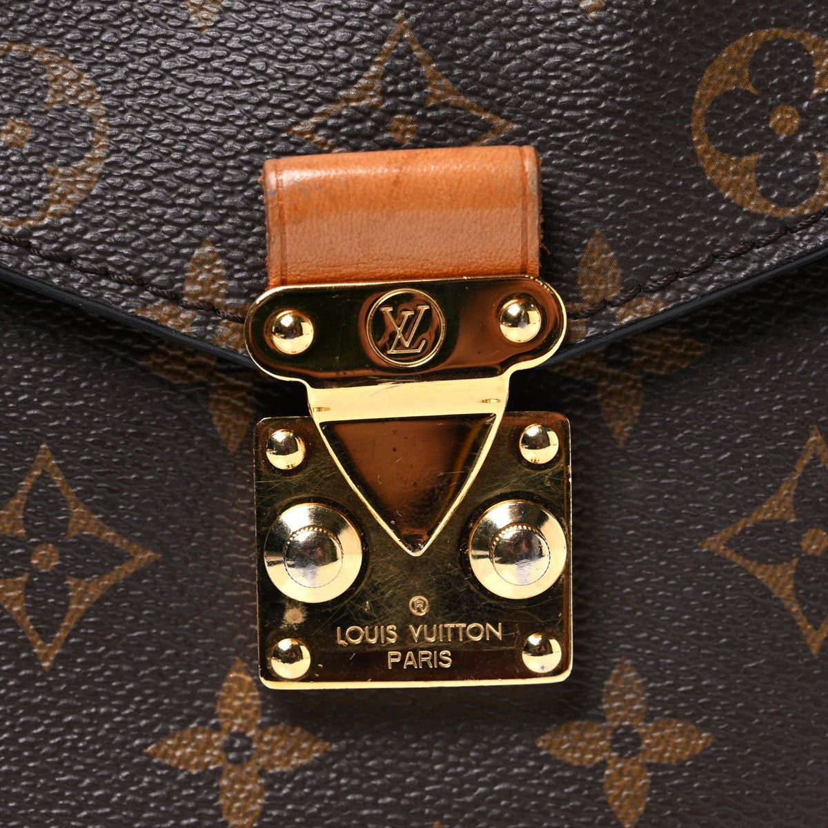 Monogram Pochette Metis
