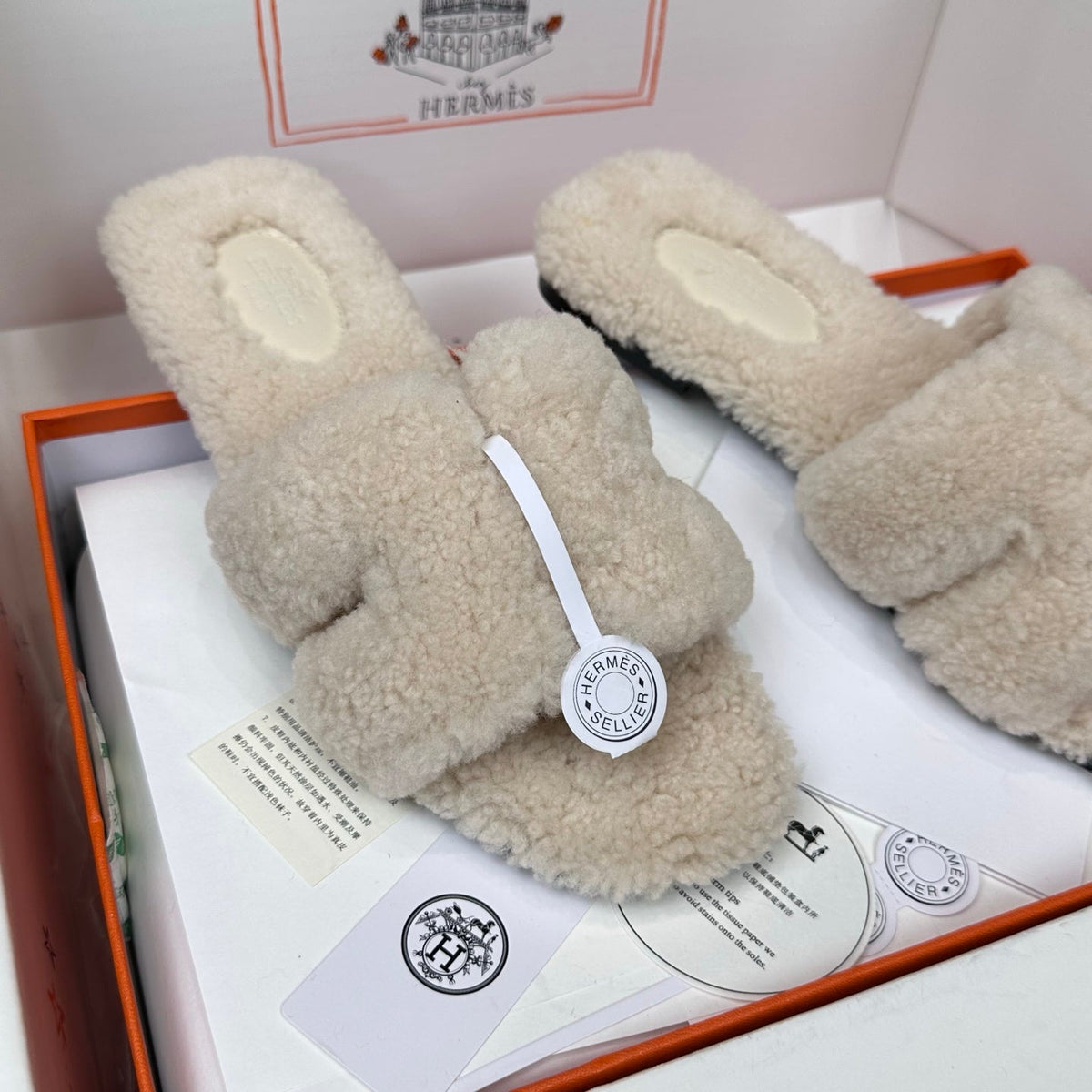 HM Oran Sandal Ivory Wool 598200