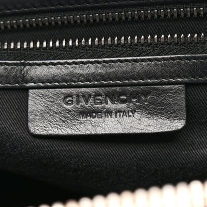Shiny Lord Calfskin Medium Antigona Black