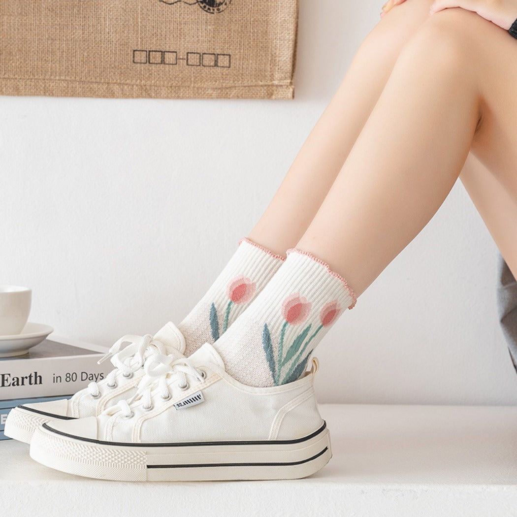 Rufia - Women's Floral Tulip Mid-Calf Socks - Green / White