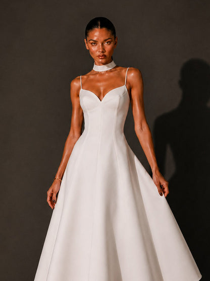 Ruby Retro-Elegant V-Neck Midi Dress In White