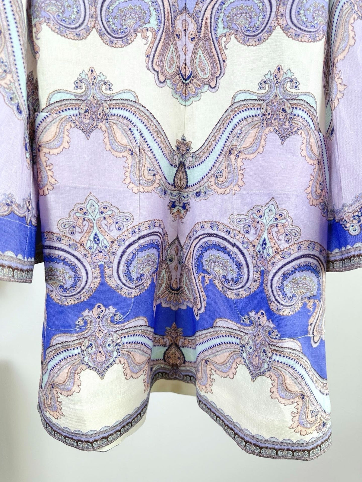 V-NECK PRINTED DRESS BACK ZIPPER