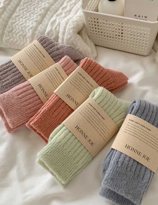 Casual Solid Color Thicken Plush Crew Socks