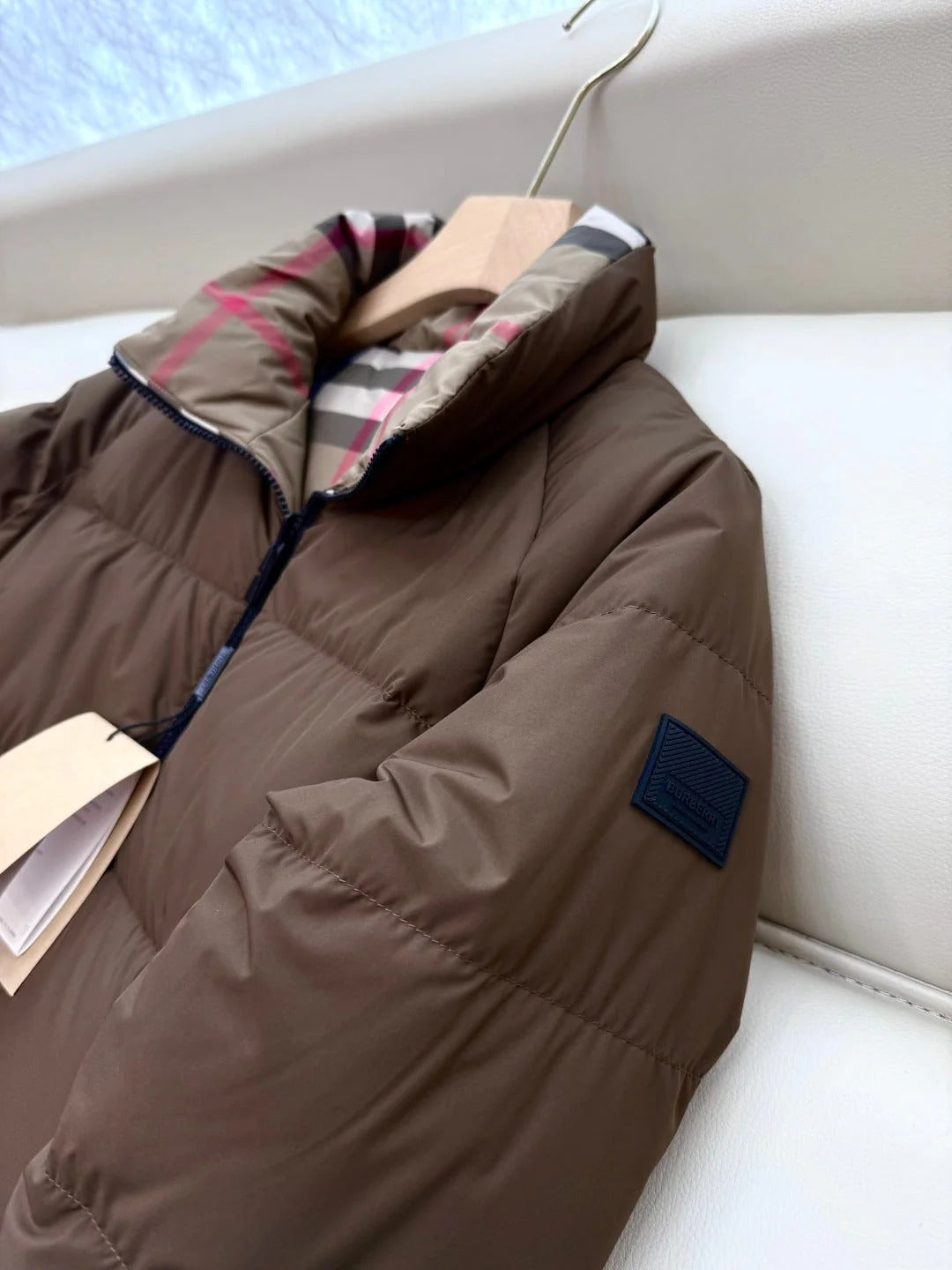 BURBERRY 25S REVERSIBLE DOWN JACKET 168