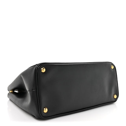 Saffiano Medium Galleria Double Zip Tote Black