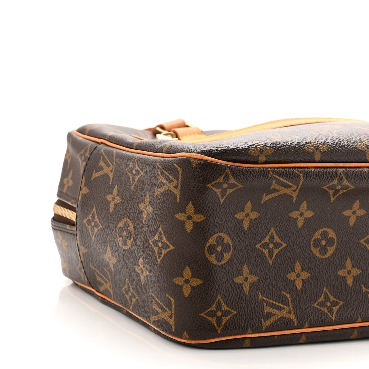 Monogram Cite GM