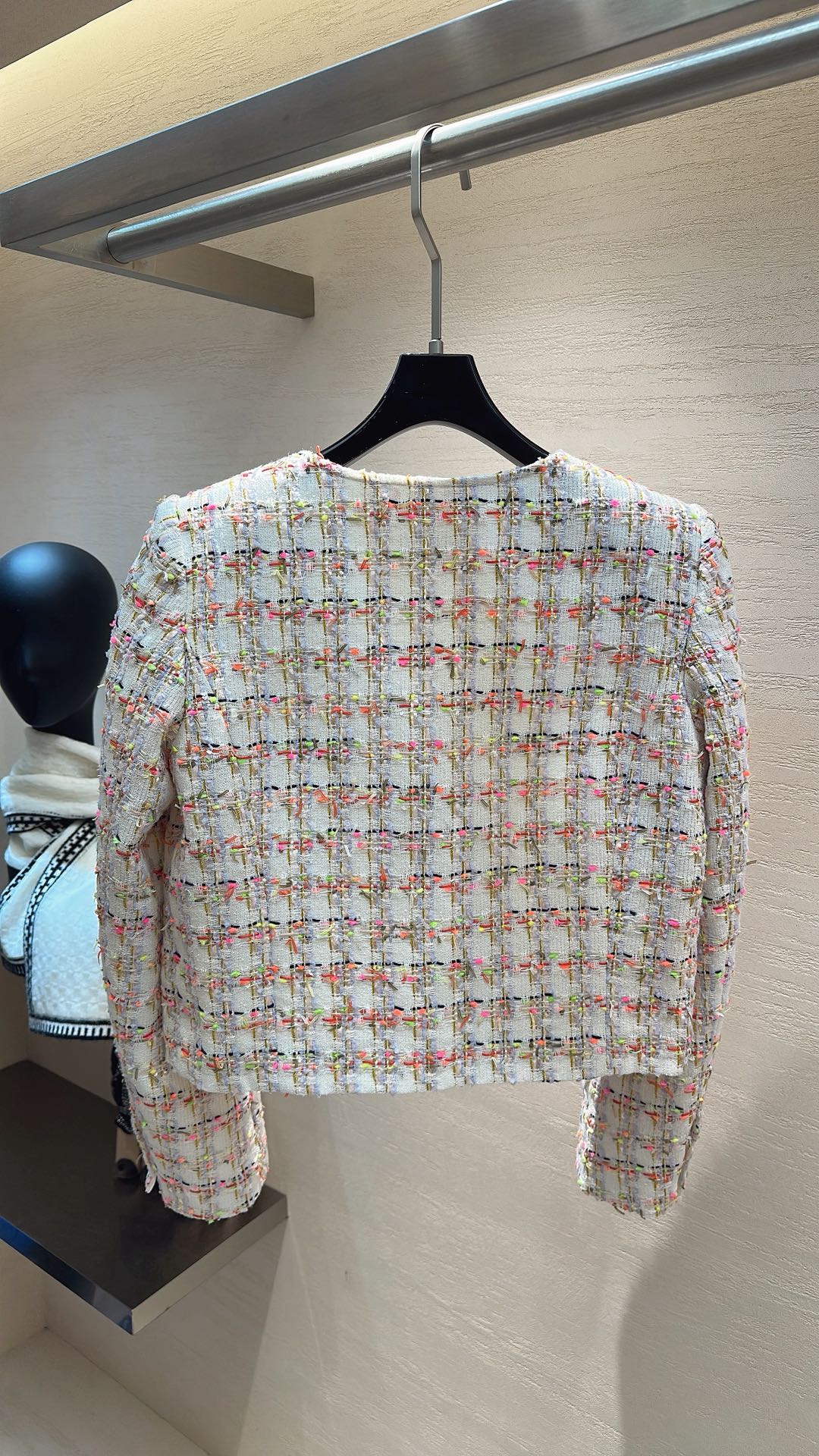 CHANEL SPRING ROMANTIC JACKET IVORY MULTICOLOR IN TWEED