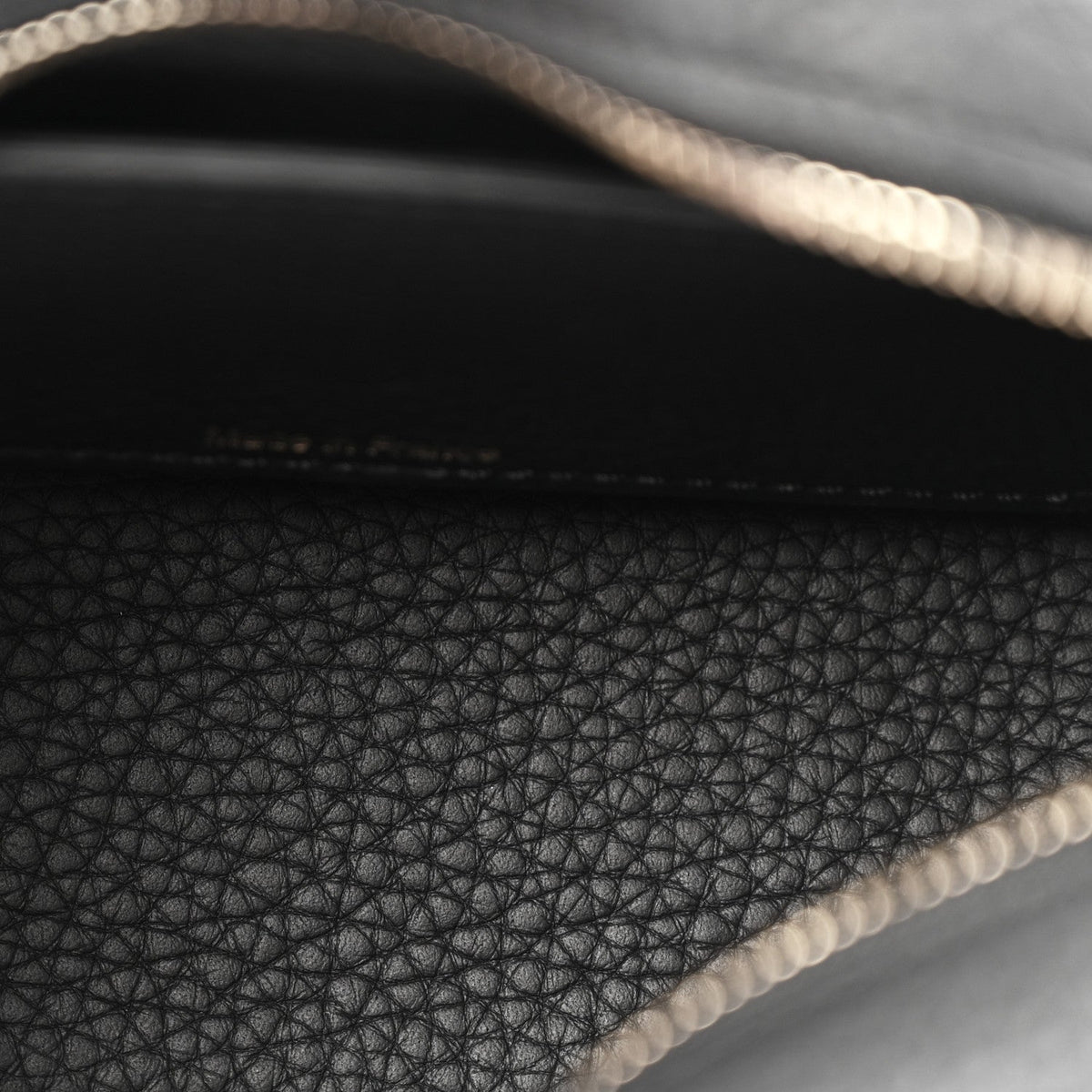 Taurillon Soft Nano Cool Box Black