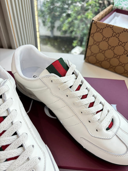 Gucci Shift Damen sneaker Varianten Schwarzes White Leather 506840
