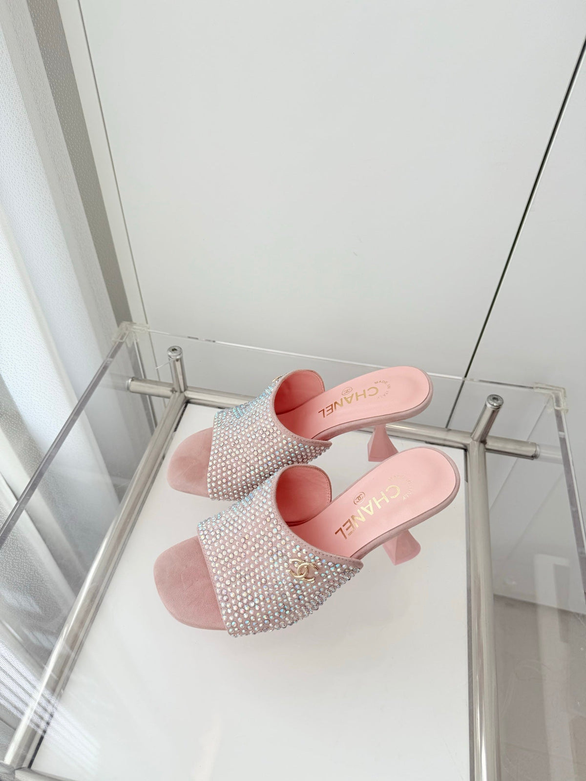CC 26 Sandal 90 Pink Rhinstone Deer Hide 597376