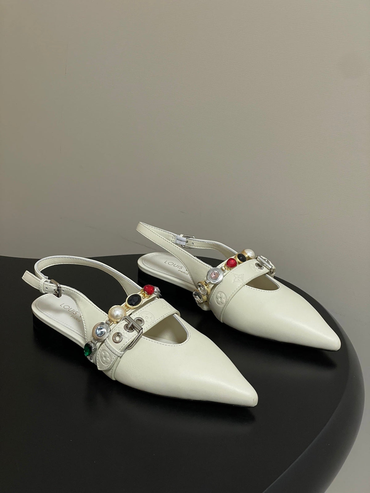 LV 2026 Vibe Slingback Flat Ballerina Cowhide 593439