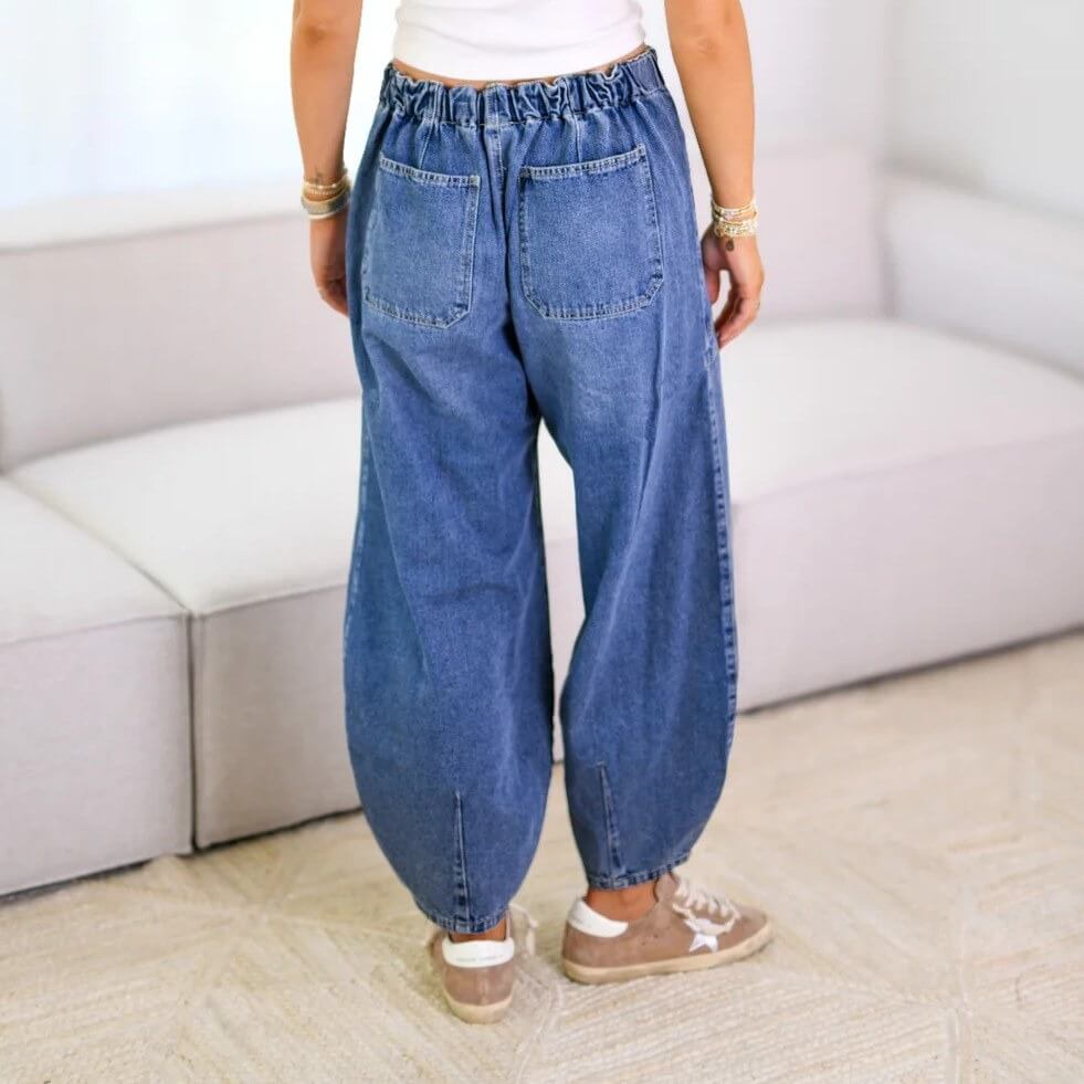 Washed Mid Rise Barrel Street Jeans