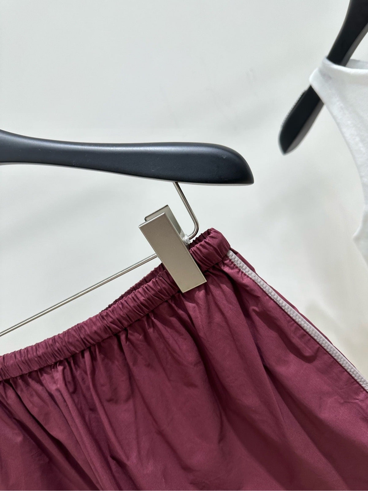 Miu Shorts Burgundy Windproof Fabric 349727